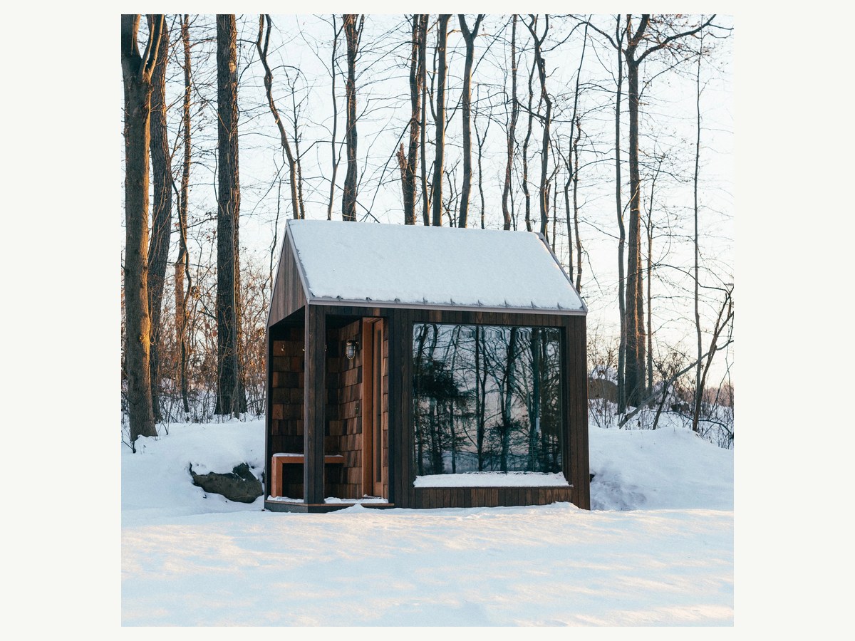 Modern Outdoor Wooden Sauna Cabin | CSA-92 product photo