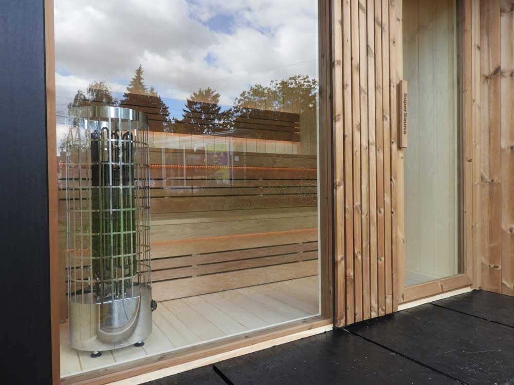 Solid Red Cedar Outdoor Far Infrared Sauna Cabin CSA-606 Exterior angle