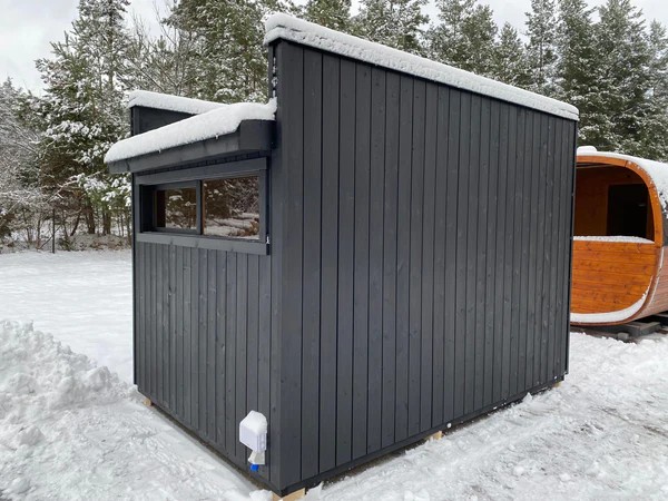 Contemporary Backyard Sauna Hut with Integrated Terrace CSA-271 Interior detail