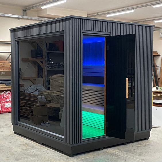 Design Wooden Outdoor Sauna Make with Thermowood Traditional Sauna Interior detail