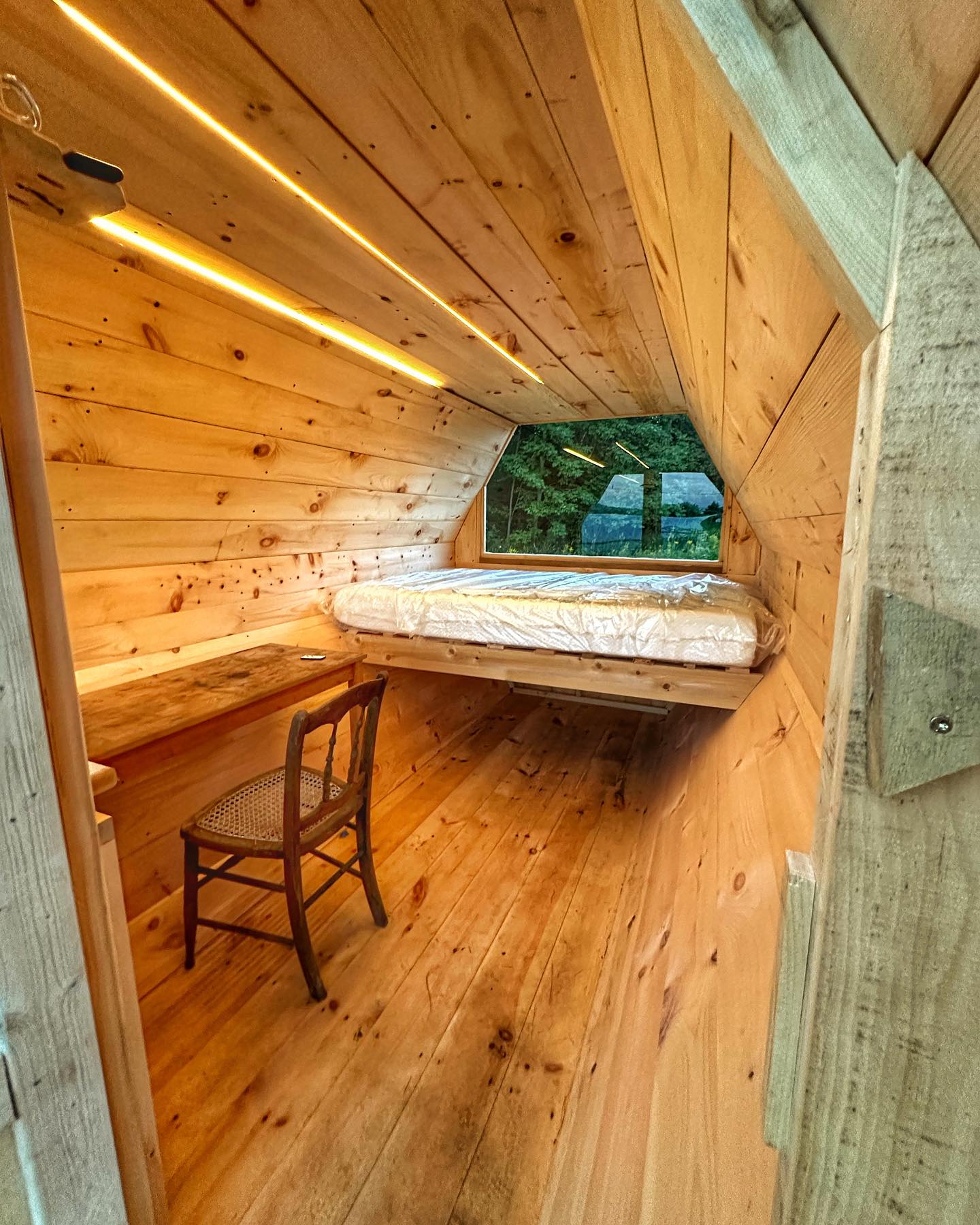 Hexagonal Outdoor Wood Sauna Cabin CSA-547 product image