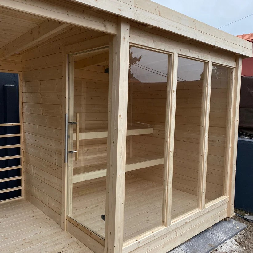 High Quality Outdoor Sauna Room 4 Person Waterproof Wooden Sauna with Tempered Glass Fast Heating for Patio Villa Interior detail