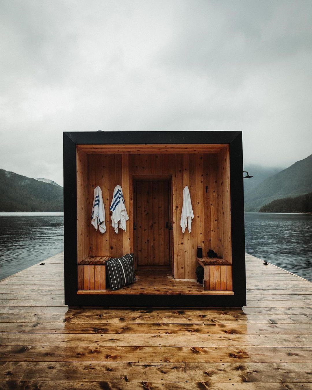 6 Person Red Cedar Outdoor Sauna CSA-497 Side profile