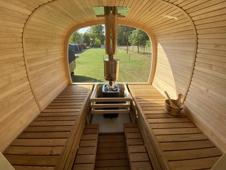 Red Cedar Outdoor Sauna Room CSA-439 Door and glass