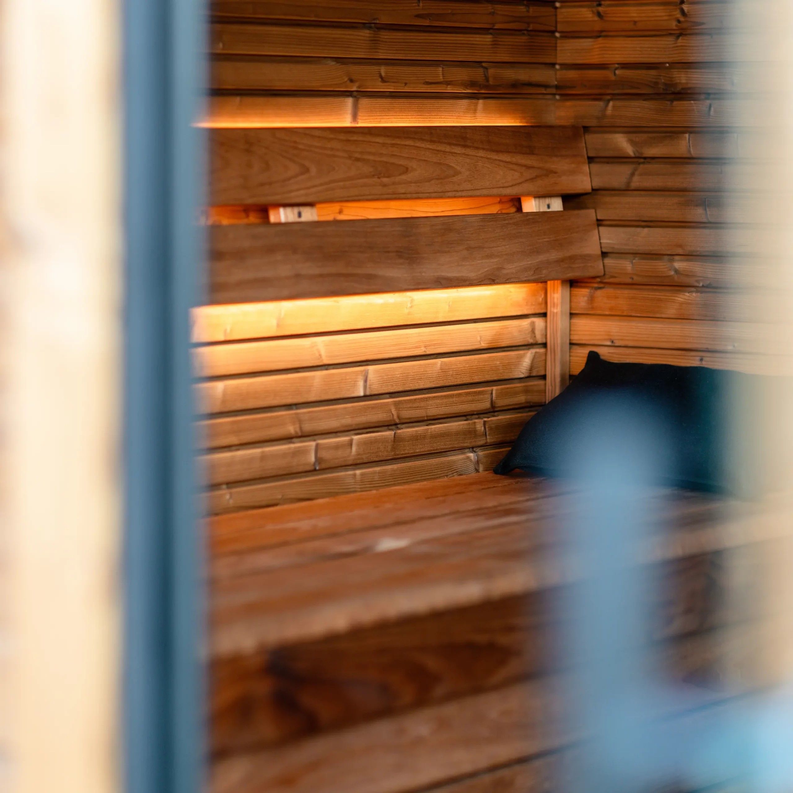 Modern Outdoor Sauna Cabin with Round Window %7C Luxury Wooden Spa with LED Lighting Door and glass