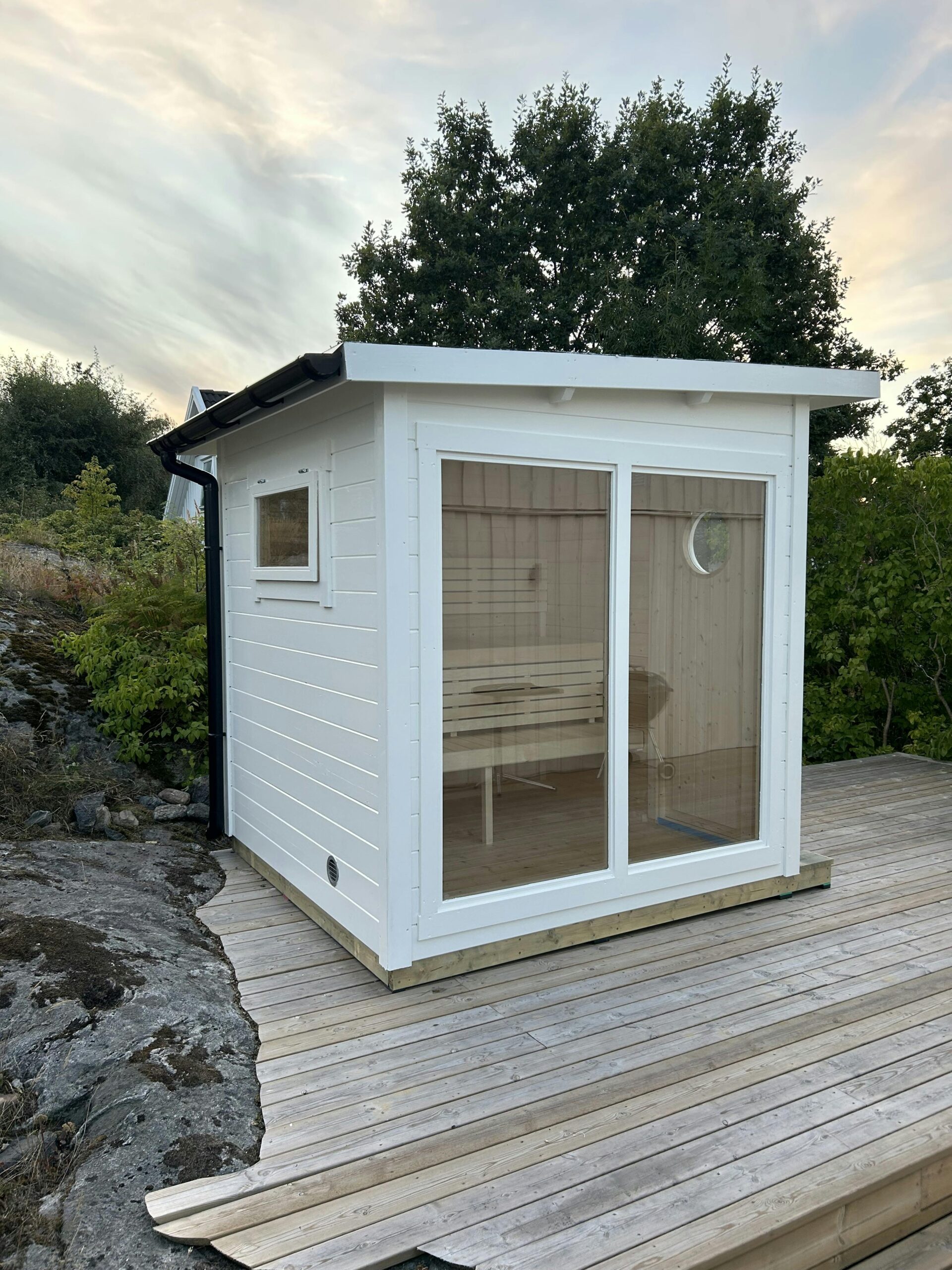 Modern White Outdoor Sauna Cabin, Compact Wood Sauna with Glass Facade Interior detail