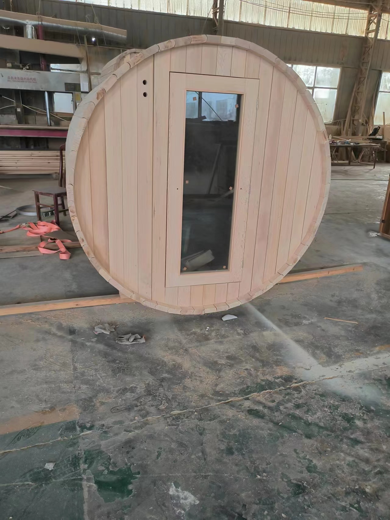 Red Cedar Outdoor Barrel Sauna Room CSA-94 Door and glass