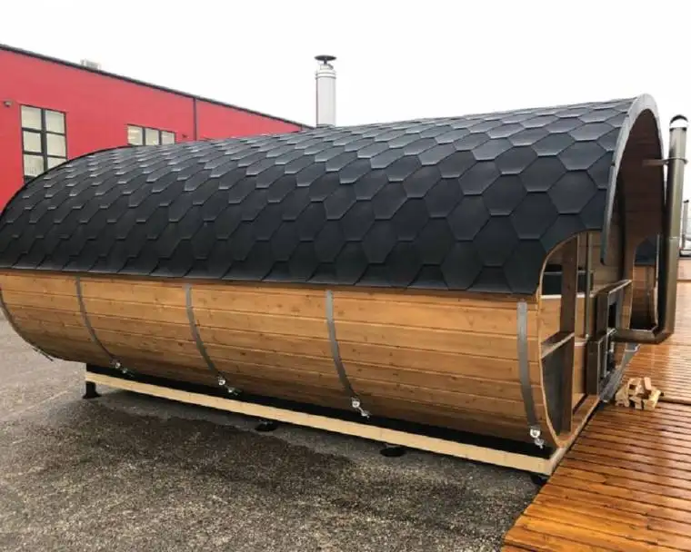 Outdoor Barrel Sauna with Cold Plunge Tub Door and glass