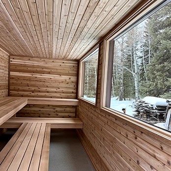 Outdoor Wooden Sauna Cabin for Hotels and Backyard Wellness Projects, OEM Sauna Factory Door and glass