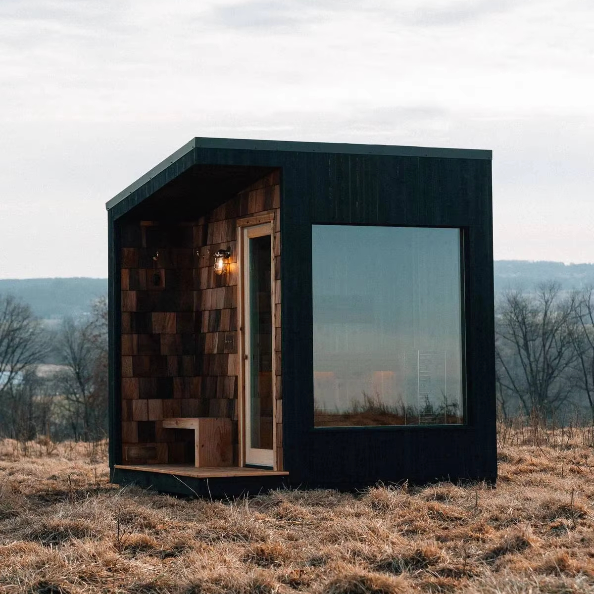 Portable Outdoor Wood Sauna Room with Prefab Structure Exterior angle