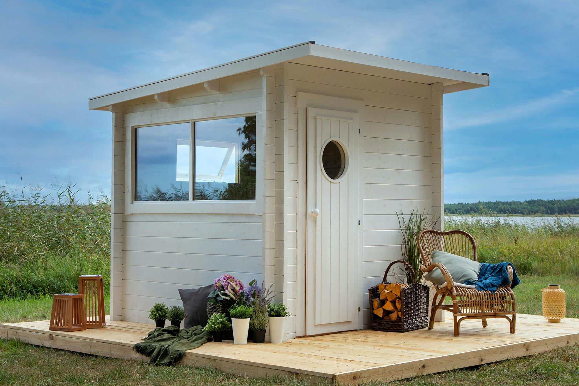 Scandinavian Style Outdoor Sauna Cabin %7C Compact Wooden Spa House with Porch Interior detail