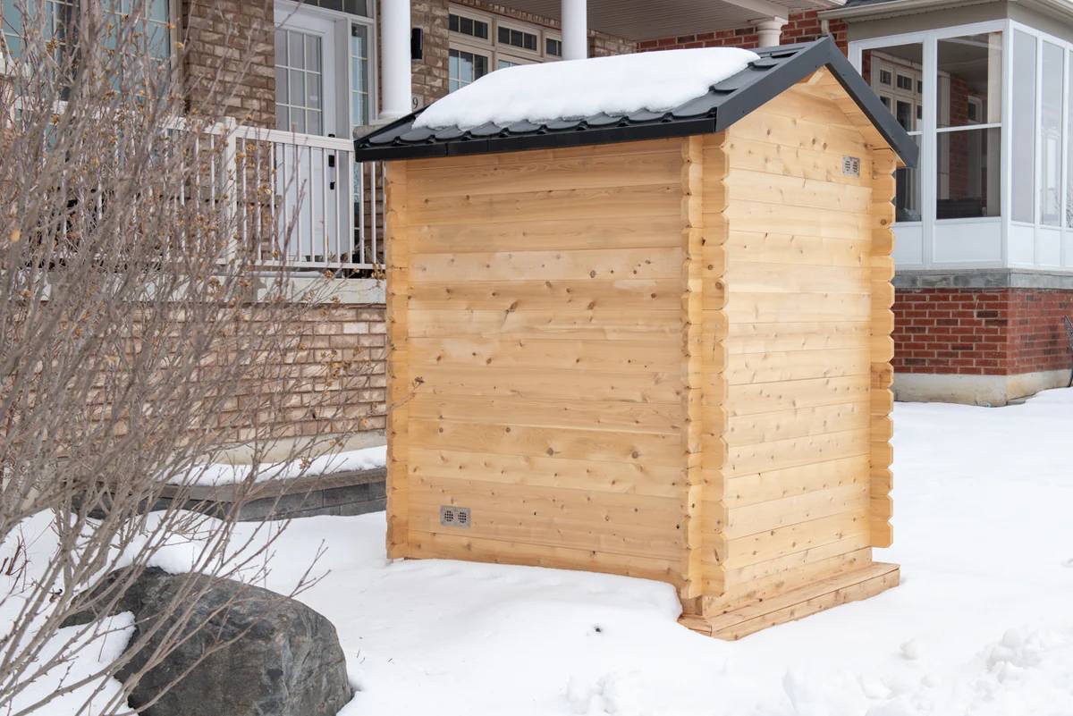 Solid Wood Outdoor Infrared Sauna Finland Pine Material 1-Year Warranty Bulk Discount Door and glass