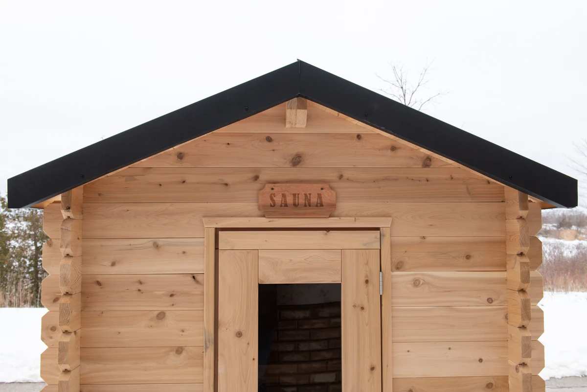 Solid Wood Outdoor Infrared Sauna Finland Pine Material 1-Year Warranty Bulk Discount Side profile