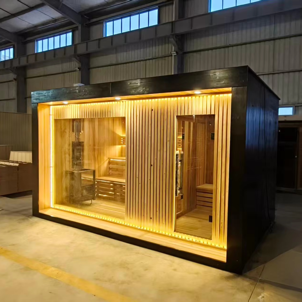 4-6 Person Finnish-Style Outdoor Sauna Cabin product image