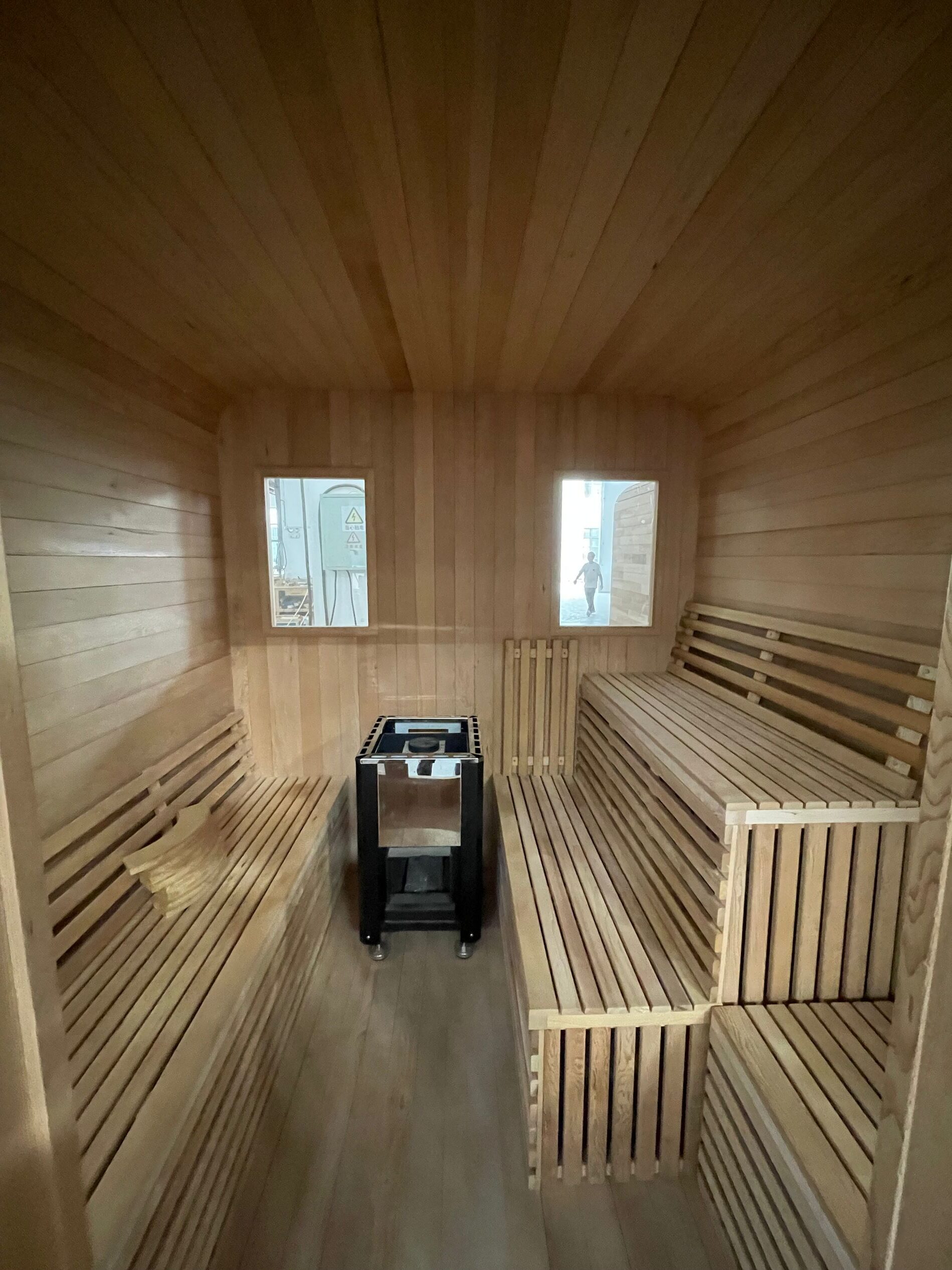 Red Cedar Rounded-Cube Outdoor Sauna with Electric Heater CSA-172 reference view 4