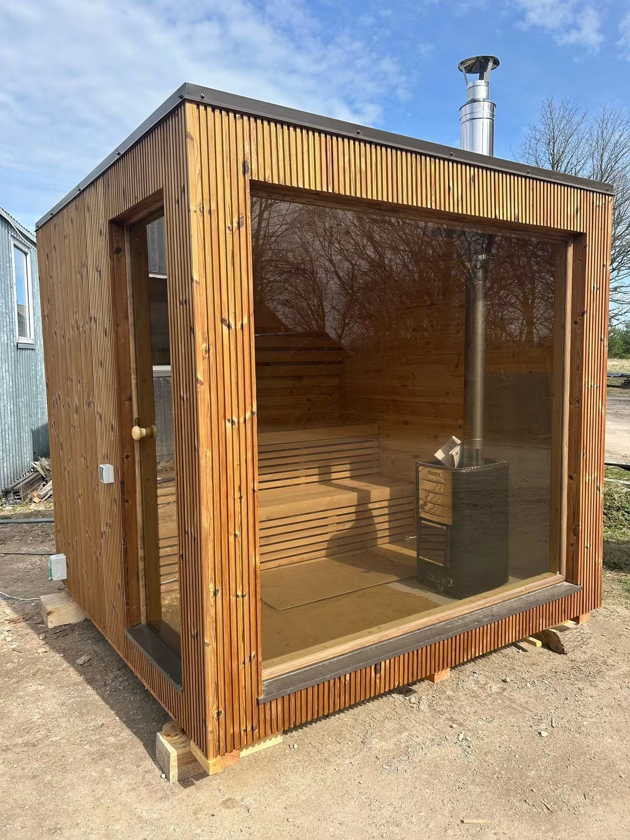 Wood-Fired Outdoor Sauna Cabin With Glass Front CSA-714 reference view 2