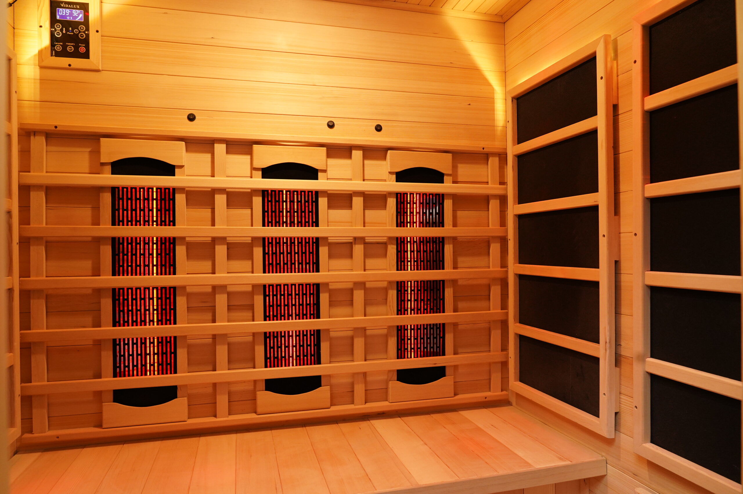 Four-to-Five-Person Hemlock Corner Infrared Sauna CSA-772 reference view 6