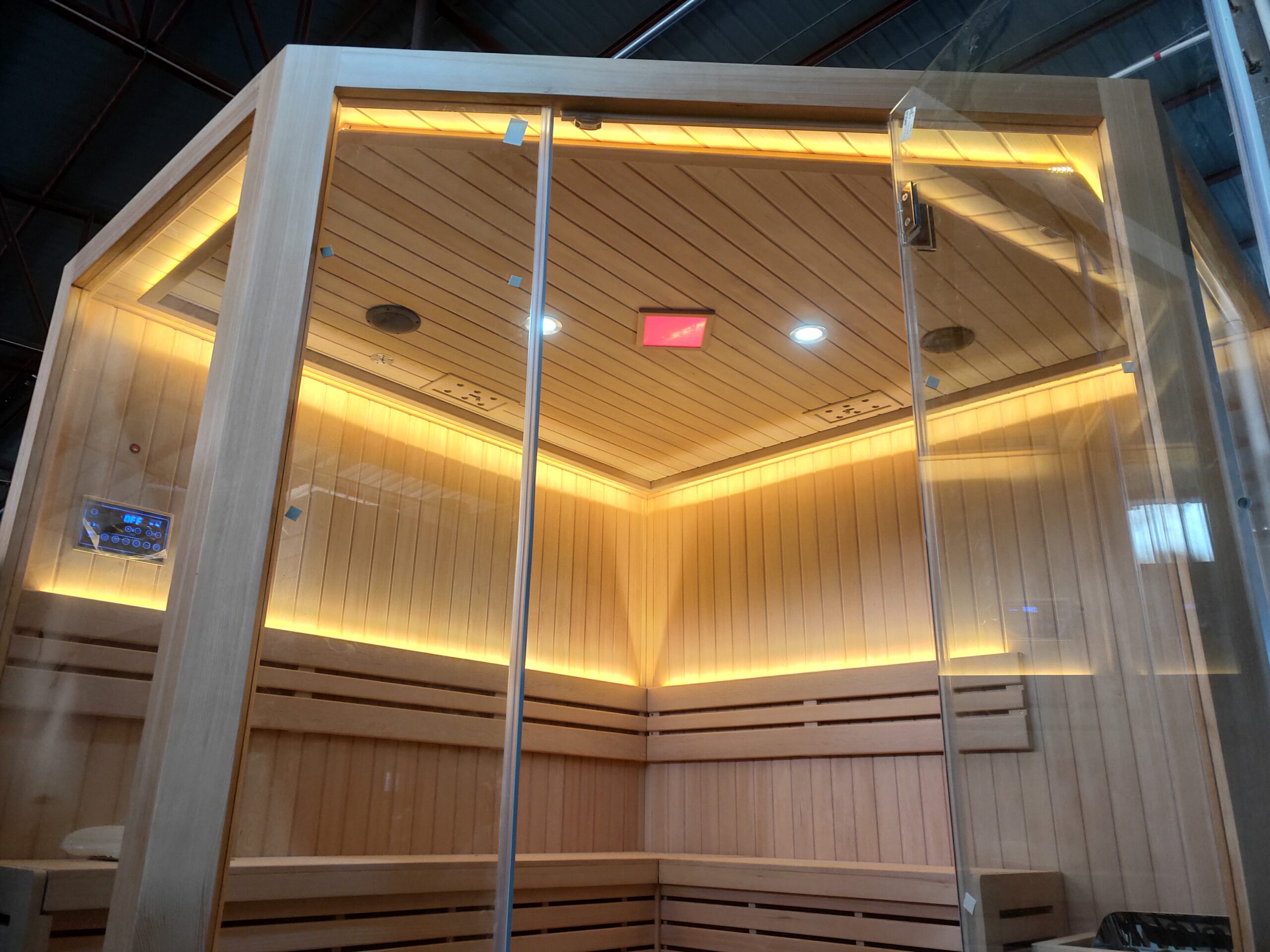 Six-Person Glass-Corner Traditional Sauna Room CSA-781 reference view 5