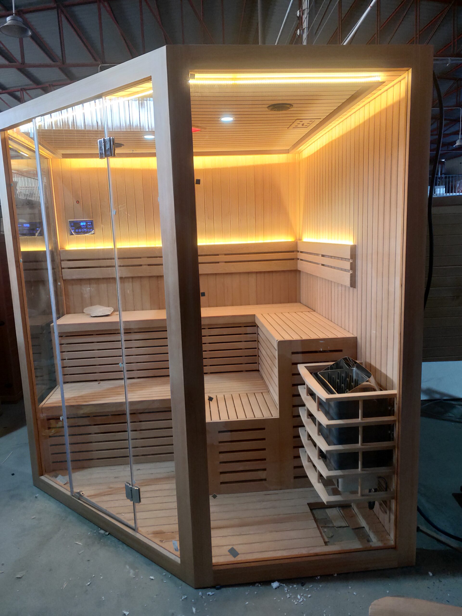 Six-Person Glass-Corner Traditional Sauna Room CSA-781 reference view 6