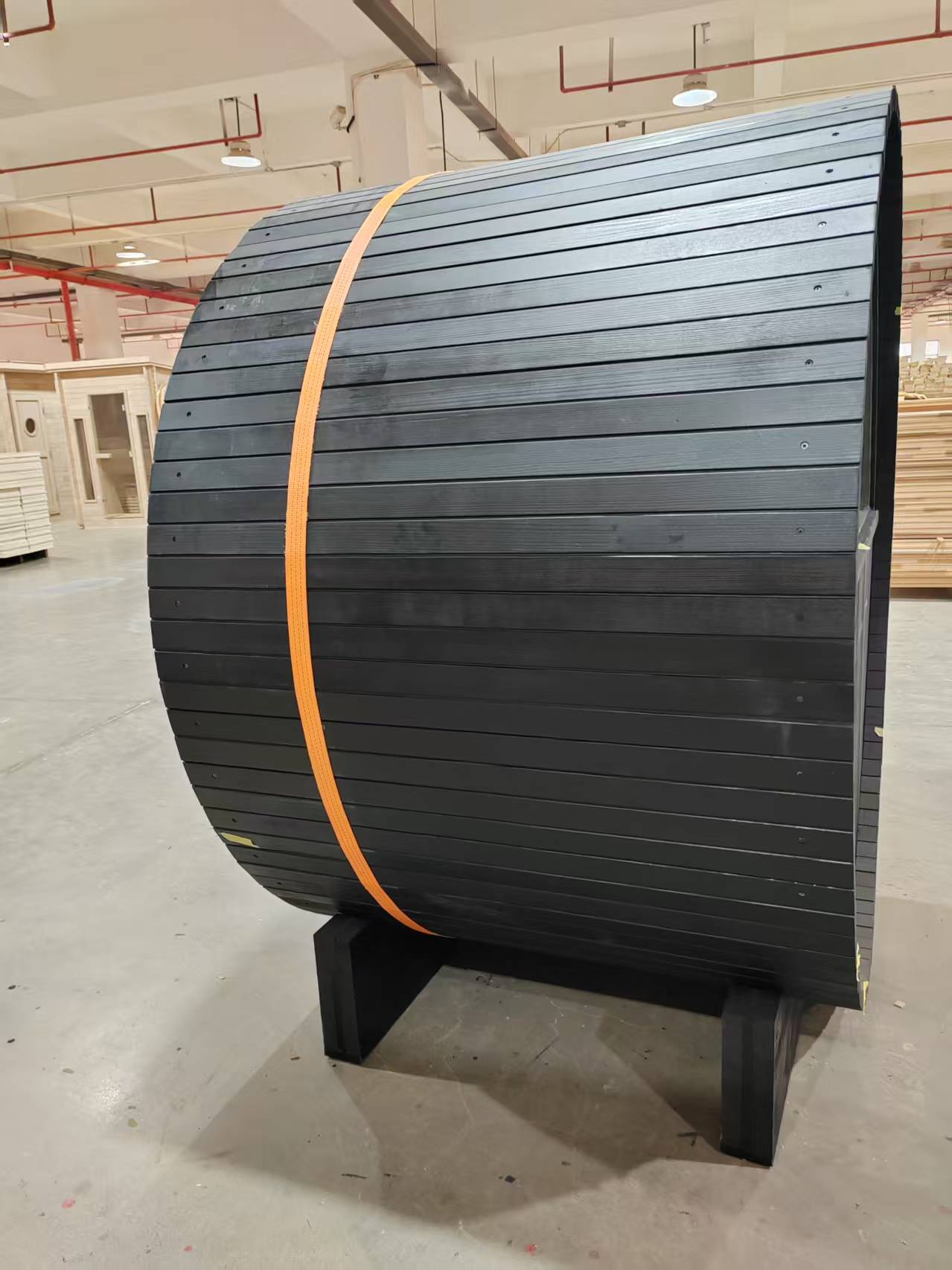 Black-Clad Circular Barrel Sauna with Panoramic Rear Window CSA-795 reference view 5