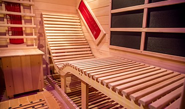Dual-Recliner Infrared Sauna with Crescent Side Glass CSA-798 reference view 4