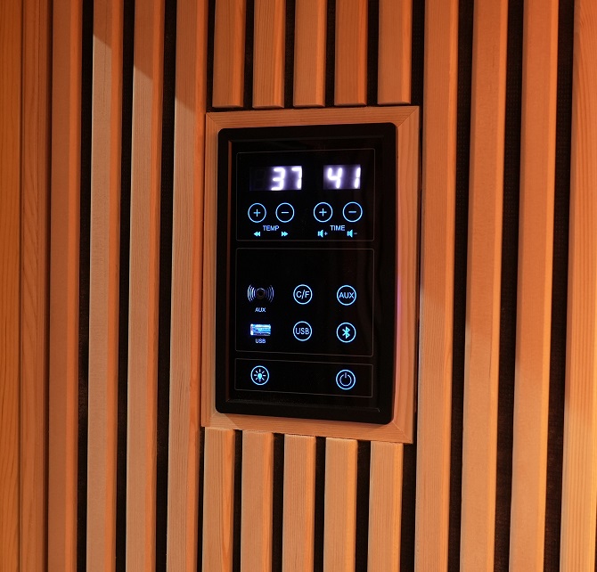Black One-Person Infrared Sauna with Vertical Red-Light Panels CSA-800 reference view 4