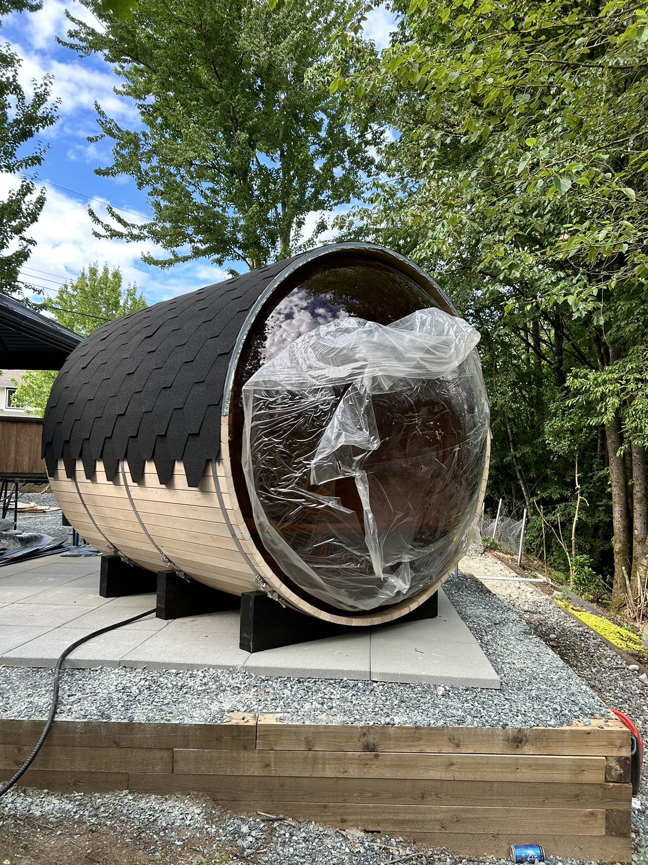 Panoramic Acrylic-Dome Red Cedar Sauna for Six CSA-825 reference view 3