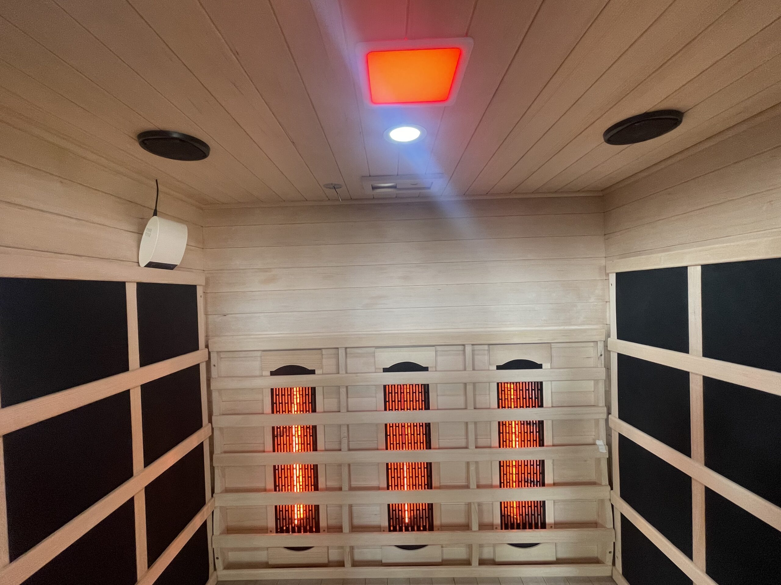 Three-Person Infrared Sauna with Triple Full-Spectrum Emitters CSA-836 reference view 6
