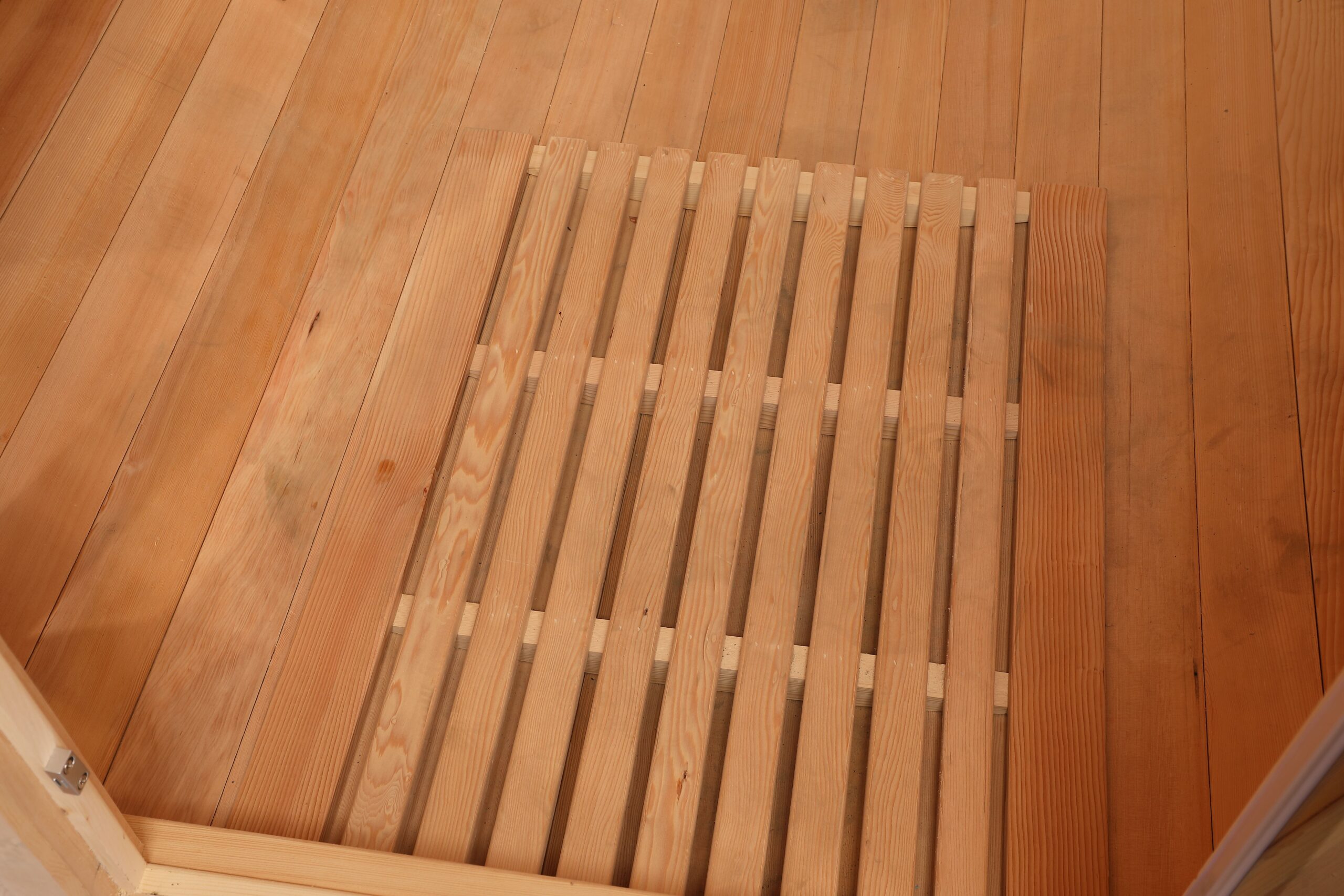 Full-Panorama Cedar Barrel Sauna with Interior Detail Set CSA-874 reference view 4