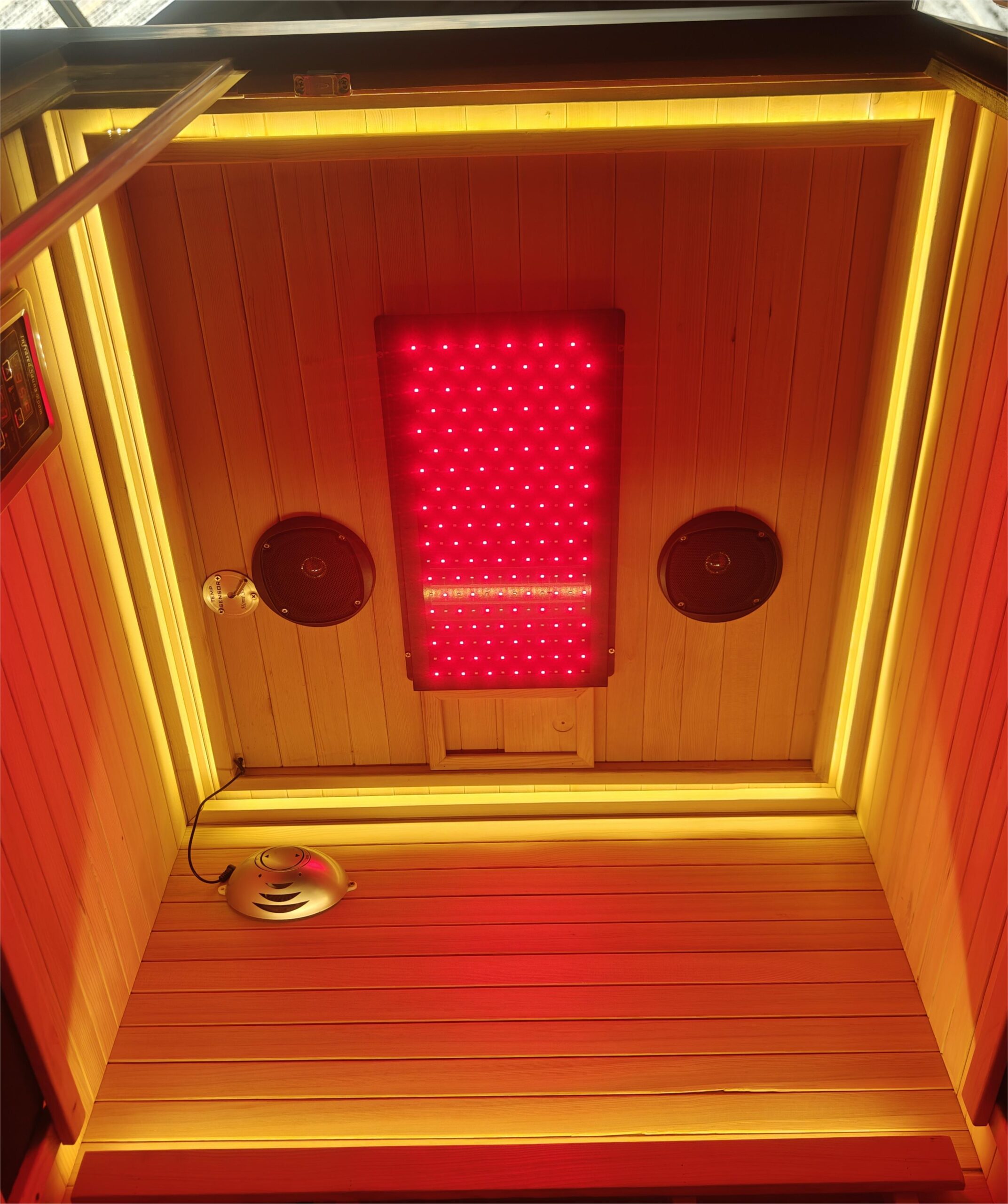 Black Single-Seat Infrared Sauna with Ceiling Red-Light Panel CSA-938 reference view 4