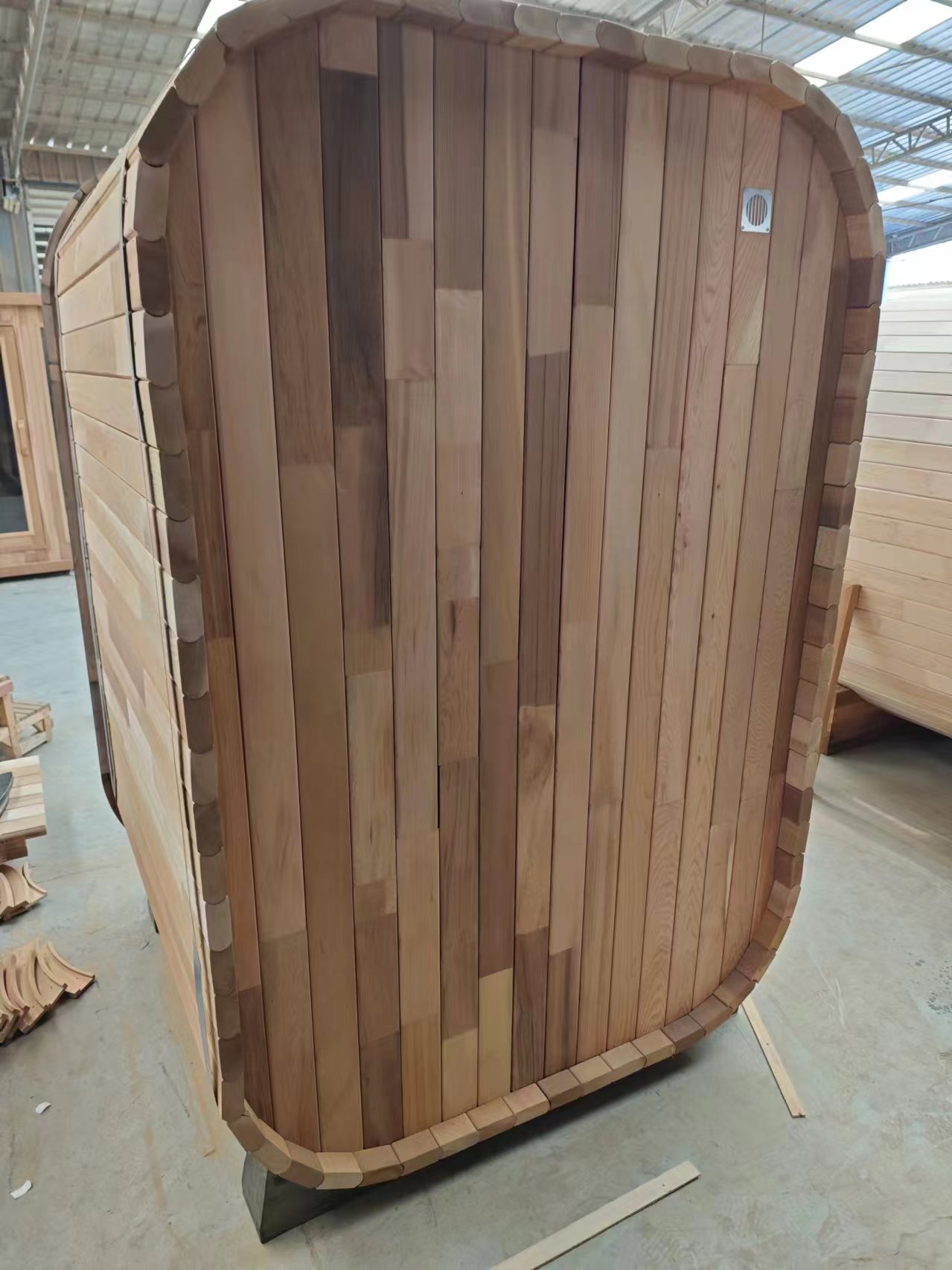 One-Person Rounded Outdoor Sauna Pod CSA-948 reference view 4