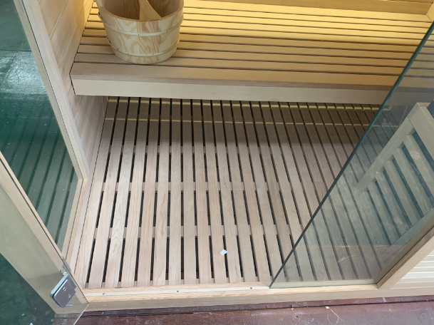One-Person Glass-Side Traditional Sauna with Stone Heater CSA-957 reference view 4