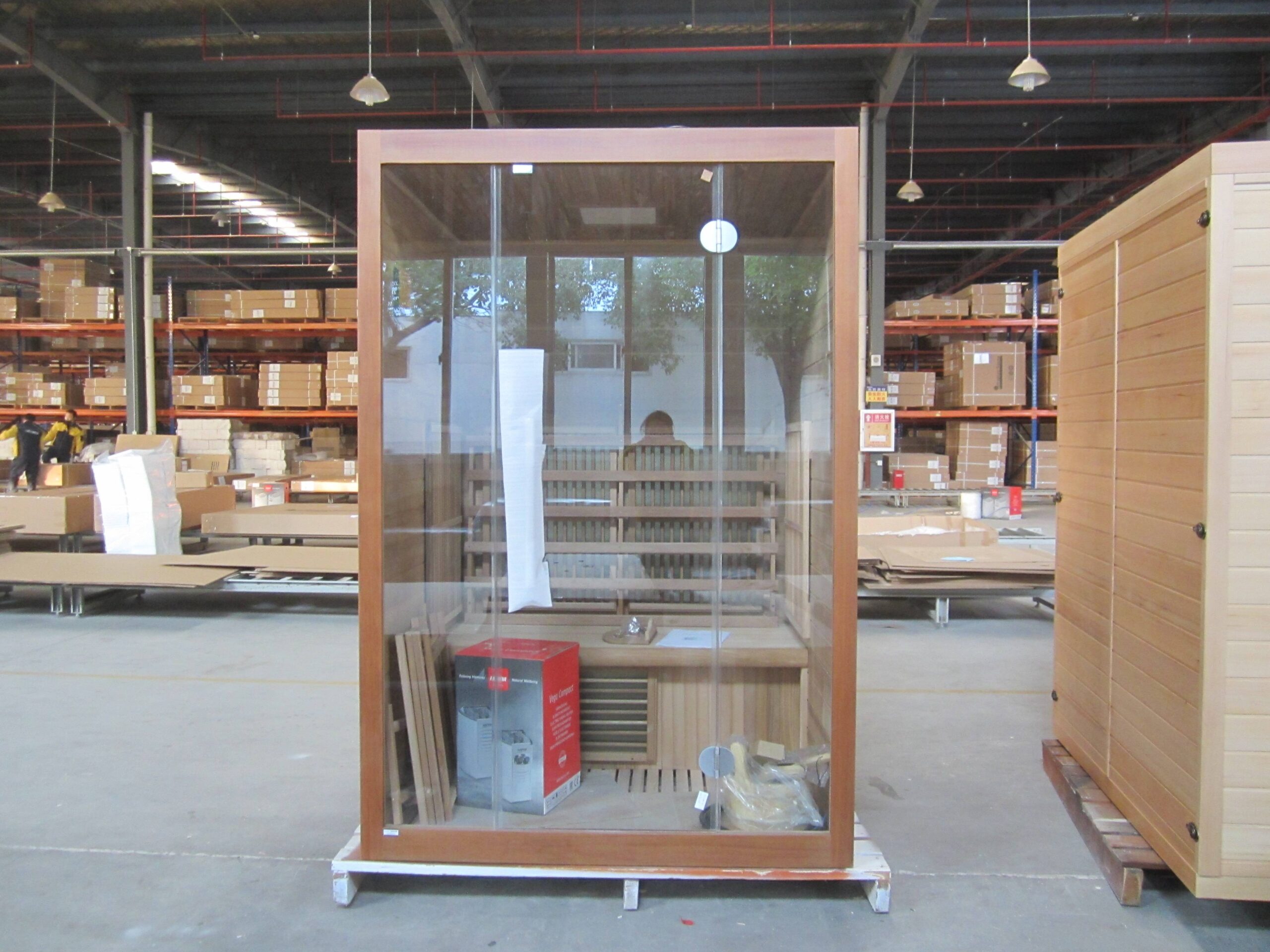 Compact Glass-Front Traditional Sauna with Corner Heater CSA-966 reference view 6