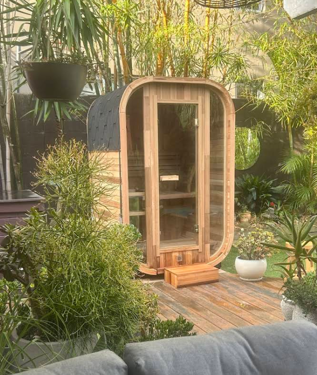 Single-Person Rounded Outdoor Sauna Pod with Glass Door CSA-978 reference view 5