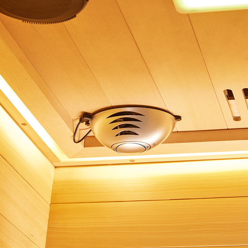 Single-Person Hemlock and Cedar Infrared Sauna with Light Therapy CSA-988 reference view 3