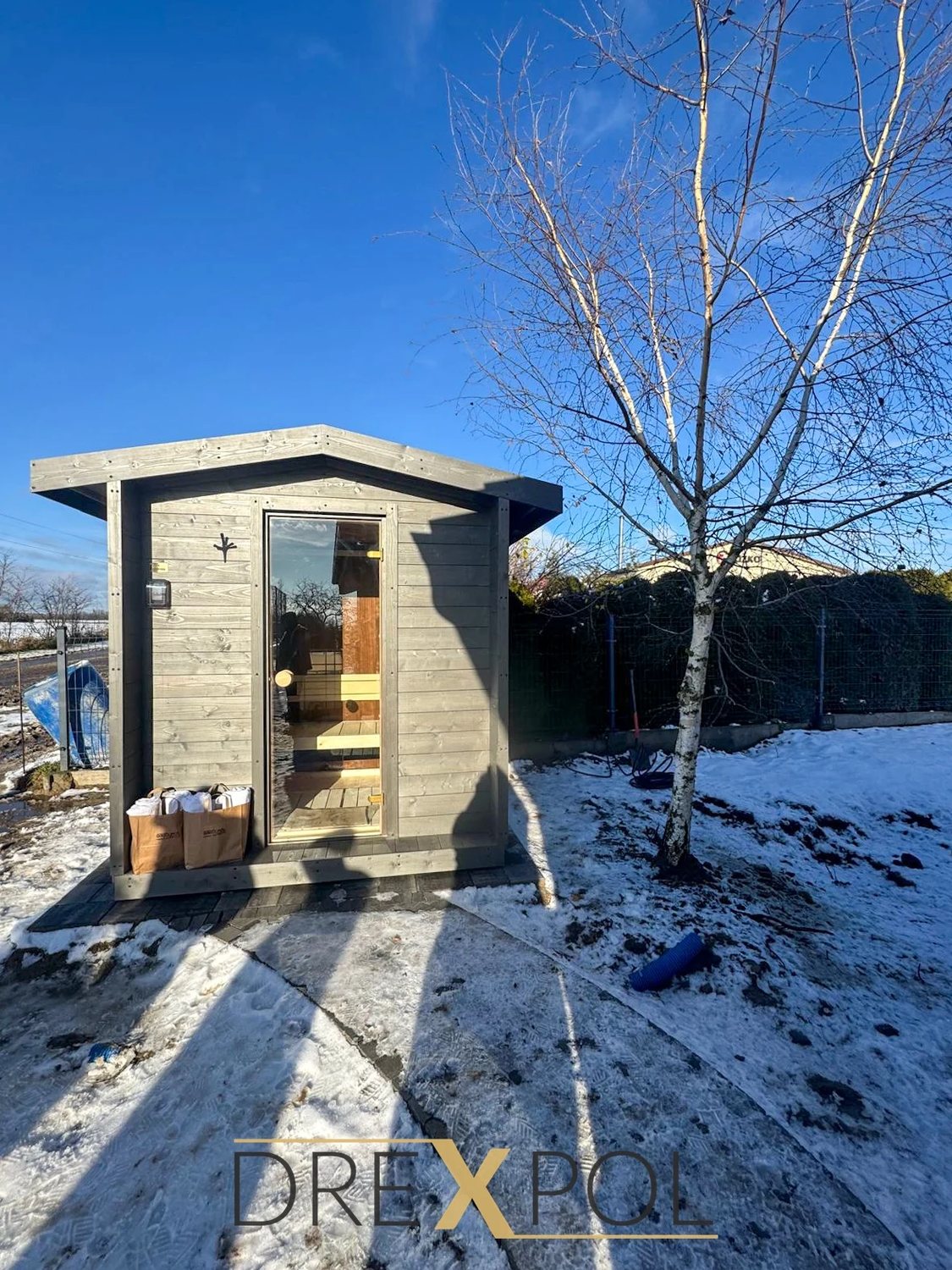 Traditional Hemlock Solid Wood Outdoor Sauna Cabin product image