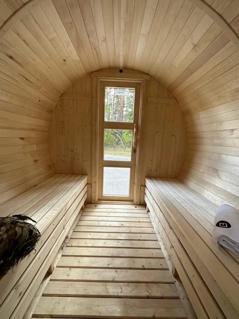 CSA-41 Nordic Outdoor Barrel Sauna Cabin with Wood-Burning Heater Cabin finish detail