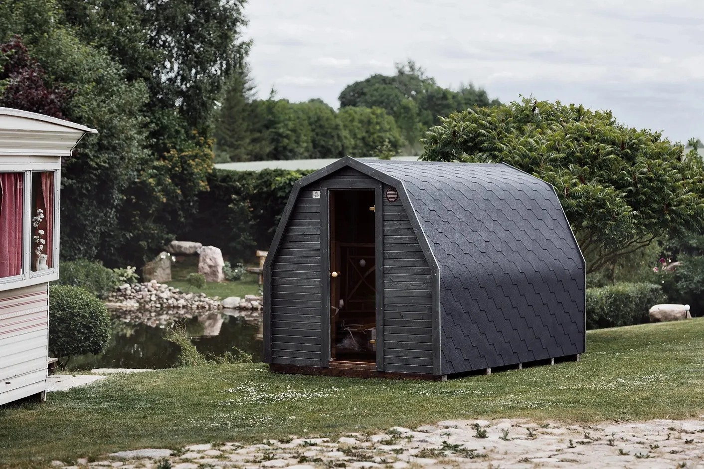 Outdoor Wooden Sauna Enclosure Freestanding Steam Bath Pod for Lawn Buyer reference